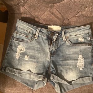 Ardene light washed shorts